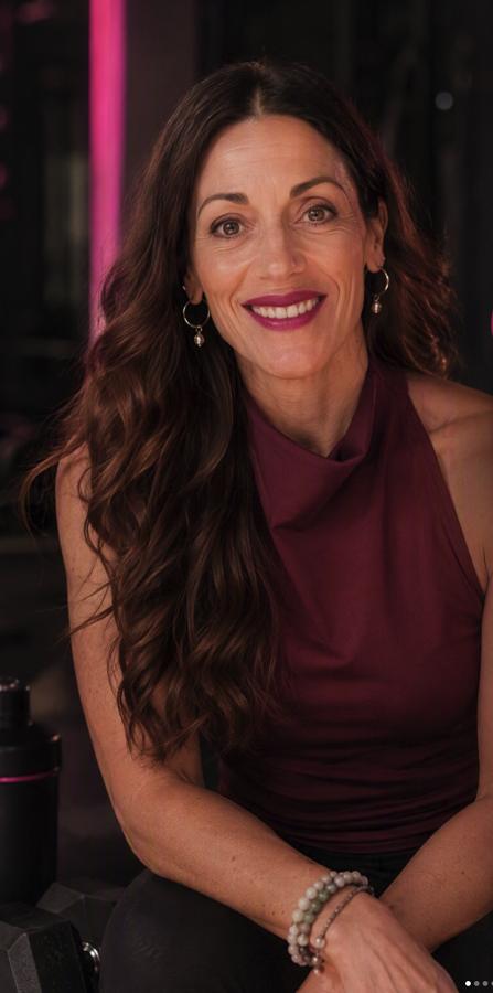 Aroa, entrenadora